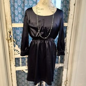 Vita Luna Satiny Dress